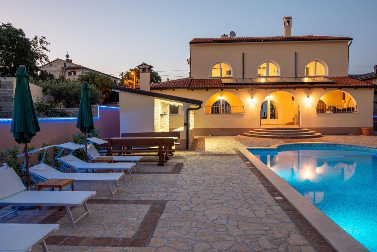 Hotel Via Flavia With Common Pool Labinci Exterior foto